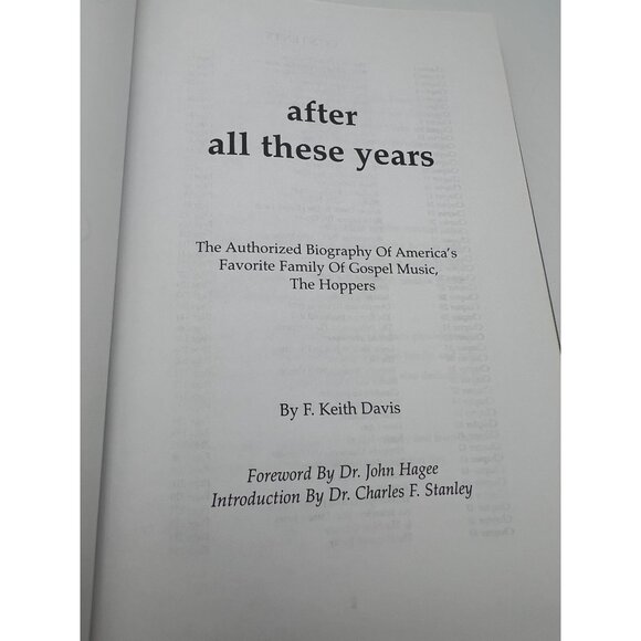 2006 After All These Years The Hoppers Authorized Biography Hardback Book Signed - Picture 4 of 8